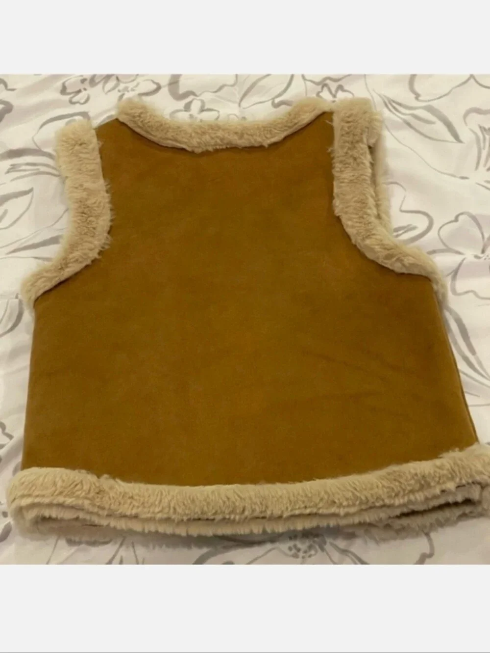 Haute Hippie 2T Bohemian Festival Boho girlFaux Suede Faux Fur Vest with Pocket